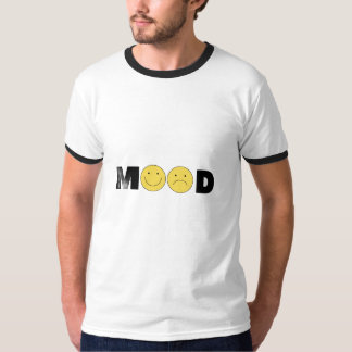 T-shirt blanc et noir.