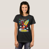 T-shirt Blast Off Into 1st Grade First Day Of School  (Devant entier)