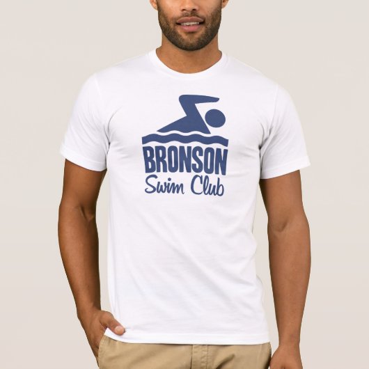 T-shirt Bleu de club de bain de Bronson (Devant)