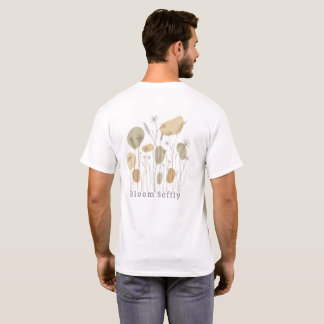 T-shirt Bloom Softly — Minimalist Wildflower Line Art 