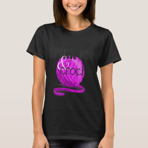 T-shirt Boire du thé et du Crochet ~ Dons amusant pour Cro