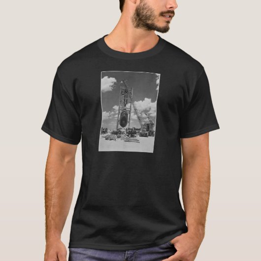 T-shirt Bombe atomique enorme placée pour l'essai de (Devant)