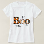 T-shirt BOO avec Araignées Halloween<br><div class="desc">C'est tellement mignon...  Grand Boo avec des motifs amusants... tous les articles peuvent être personnalisés...  tous les articles de coordination sont dans ma boutique...  regardez-les ! !</div>