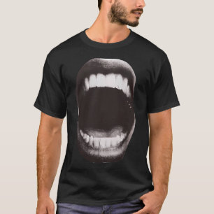 T-shirt bouche ouverte