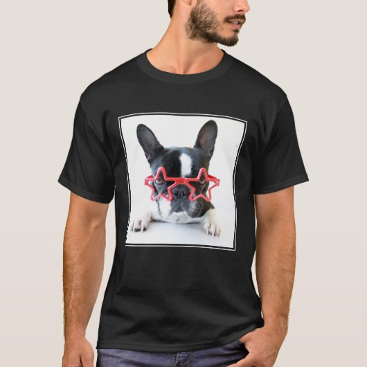 T-shirt Bouledogue français avec les verres rouges (Devant)