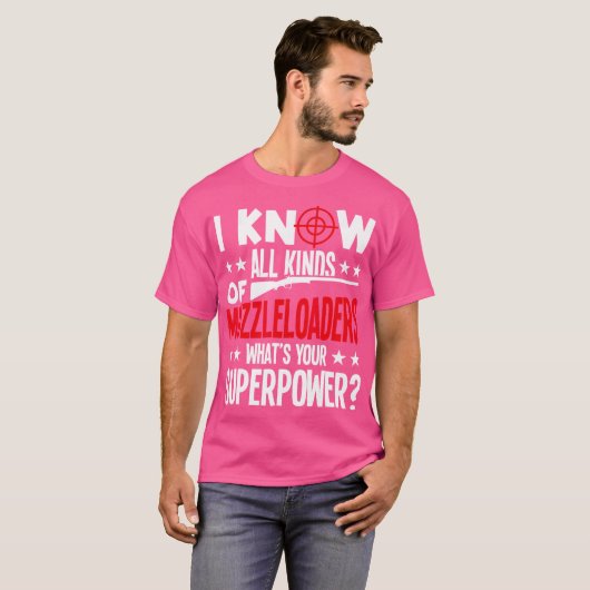 T-shirt Bouteille à tambours Fusil Kit de nettoyage à débo (Devant entier)