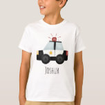 T-shirt Boys Cute Blue Police Officier Badge et voiture<br><div class="desc">Ce t-shirt pour enfants mignon et moderne comporte une voiture d'agent de police d'urgence avec une sirène,  avec un badge de police en or sur le dos,  et un endroit pour ajouter le nom de votre enfant. Parfait pour tout enfant rêvant d'être policier !</div>