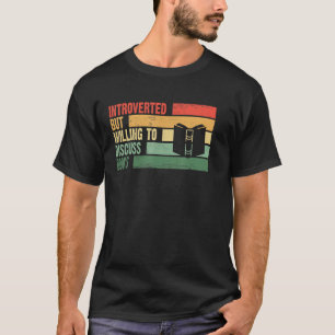 T-shirt Branché Présenté Mais Prêt À Discuter Du Livre