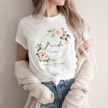 T-shirt Bride de couronne florale<br><div class="desc">Vous cherchez la collection parfaite de t-shirt de la fête de la mariée? Ne cherchez pas plus loin que notre belle collection de couronnes florales. Doté d'une police de calligraphie chic qui dit "Mariée" avec les noms des demoiselles d'honneur personnalisées sur chaque chemise. Notre collection est parfaite pour la fête...</div>