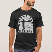 T-shirt Briggs Lake Ice Fishing Michigan (Devant)