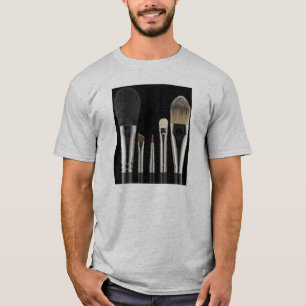 T-shirt brosses, MAQUILLEUR