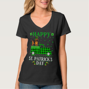 T-shirt Buffalo Plaid Green Truck Bloodhound Dog St. Patri