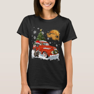 T-shirt Bull Mastiff Vintage Wagon Red Truck Christmas Tre