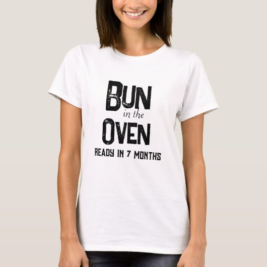 T-shirt Bun In The Four Ready en 7 mois Grossesse (Devant)