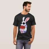 T-shirt Bunny Hugging Valentine Flower Bunny (Devant entier)