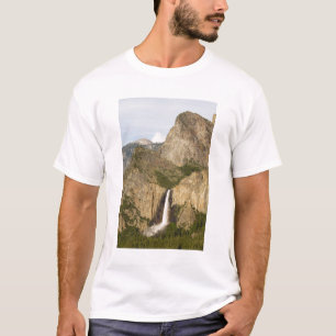 T-shirt CA, Yosemite NP, Bridalveil Falls