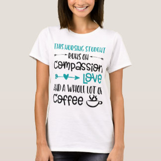 T-shirt Cadeau d'étudiant en soins infirmiers Amour Buveur