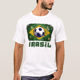 T-shirt Cadeaux grunges de drapeau du football du Brésil
