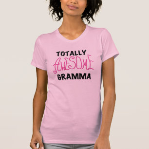 T-shirt Cadeaux roses totalement impressionnants de