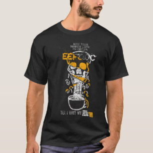 T-shirt café écrit à l'envers est eeffoc crâne buvant 