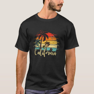 T-shirt California Beach Vintage Retro Cali Surf Heart Fam