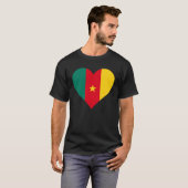 T-shirt Cameroon Flag Heart Cameroon Love Cameroon (Devant entier)