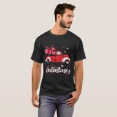 T-shirt Camion rouge avec Heureuse Sainte-Valentin de coeu (Devant entier)