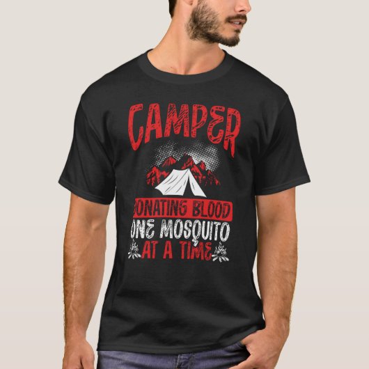 T-shirt Camper Donnant Du Sang Un Moustique À La Fois Camp (Devant)