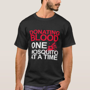 T-shirt Camping Amusant Faire Du Sang Un Moustique À Un Ti