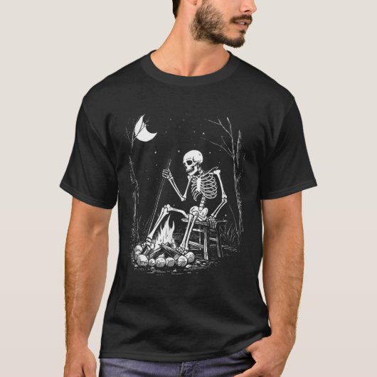 T-shirt Camping Skeleton Bones Halloween Forest Campfire G (Devant)