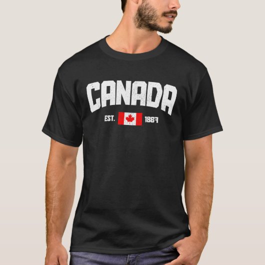 T-shirt Canada Est 1867 Feuille d'érable Roo de la Fierté  (Devant)