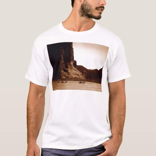T-shirt Canyon de Chelly Navajo par E. S. Curtis 1904 (Devant)