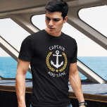 T-shirt Capitaine Votre Nom De Bateau Ancre Gold Laurel Bl<br><div class="desc">Un ancre nautique conçu sur mesure,  des feuilles de lauriers de style or et une étoile d'or avec grade de capitaine ou autre titre et Votre nom personnalisé ou nom de bateau sur un T-shirt noir. Fait un grand cadeau.</div>