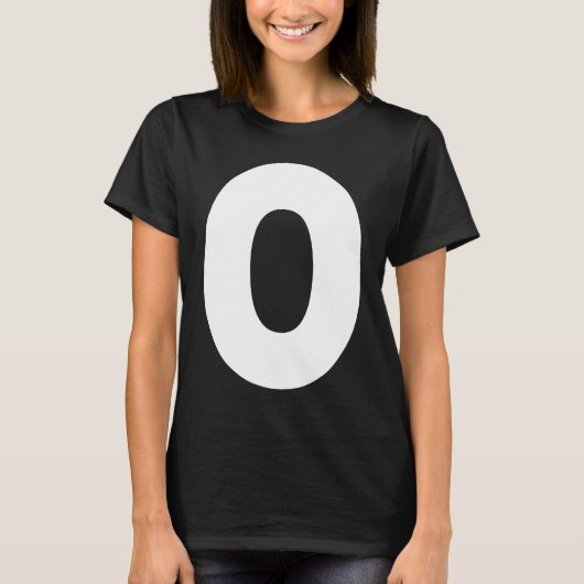 T-shirt Capital O Bold Alphabet Letter Monogram Uppercase (Devant)