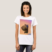T-shirt Capybara émergeant d'un lac d'art paisible (Devant entier)