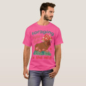 T-shirt Capybara qui cherche des champignons (Devant entier)