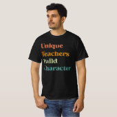 T-shirt Caractères de construction d'enseignants uniques (Devant entier)