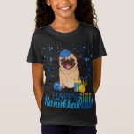 T-Shirt Carlin juif Chien Menorah Casquette Chanukah Hanou<br><div class="desc">Carlin juif Chien Menorah Casquette Chanukah Hanoukka Noël juif</div>