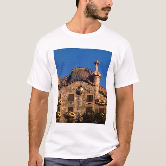 T-shirt Casa Batilo, architecture Gaudi, Barcelone, (Devant)