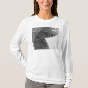 T-shirt Castle rock entre la ville de colline et le