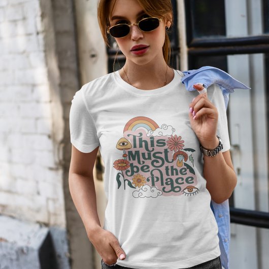 T-shirt Ce Doit Être La Place Boho Floral