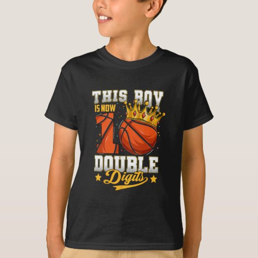 T-shirt Ce garçon double chiffres dix ans d'anniversaire (Devant)