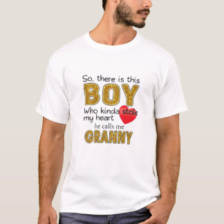 T-shirt Ce Garçon Qui M'A Volé Le Coeur M'Appelle Gran