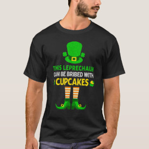 T-shirt Ce Leprechaun Peut Être Bridé Avec Cupcakes St Pat
