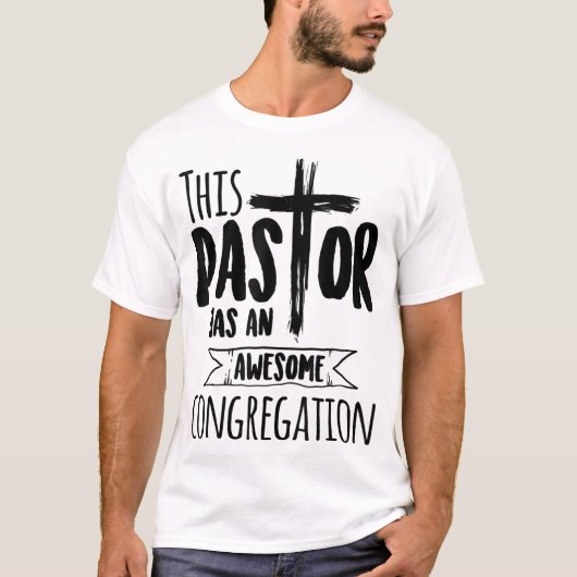 T-shirt Ce Pasteur A Un Prêtre De Congrégation Gif Magnifi (Devant)