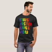 T-shirt Ce Pasteur Vous Aime Fierté Lgbt Fier Ally Gay (Devant entier)