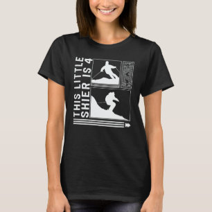 T-shirt Ce petit skieur a 4 ans, skieur de ski d'hiver Sno