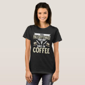 T-shirt Ce phlébotomiste fonctionne au café Phlebotomy Tec (Devant entier)