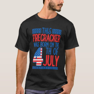T-shirt Ce Pirateur Est Né 4 juillet Anniversaire