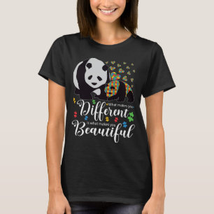 T-shirt Ce qui vous rend différent Panda Bear Maman Autism